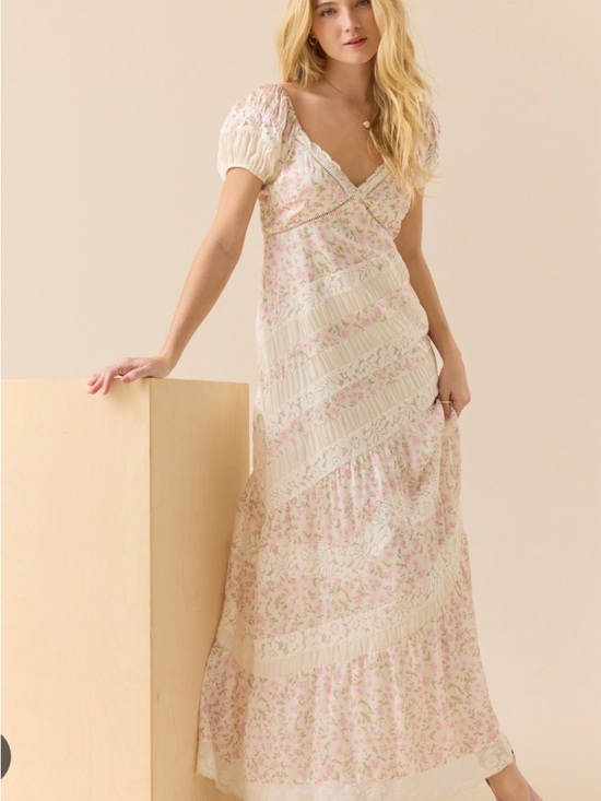 Altar'd State Dresses & Skirts - Altar'd State Ivory and Pink Floral Puff-Sleeve Maxi Dress